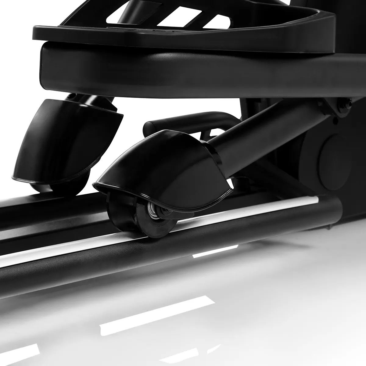 Elliptiline trenažöör HAMMER SpeedMotion II