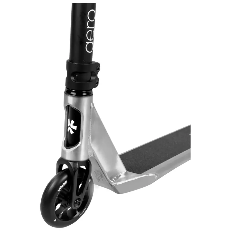 Trikitõukeratas Union Aero M Scooter Black/Raw