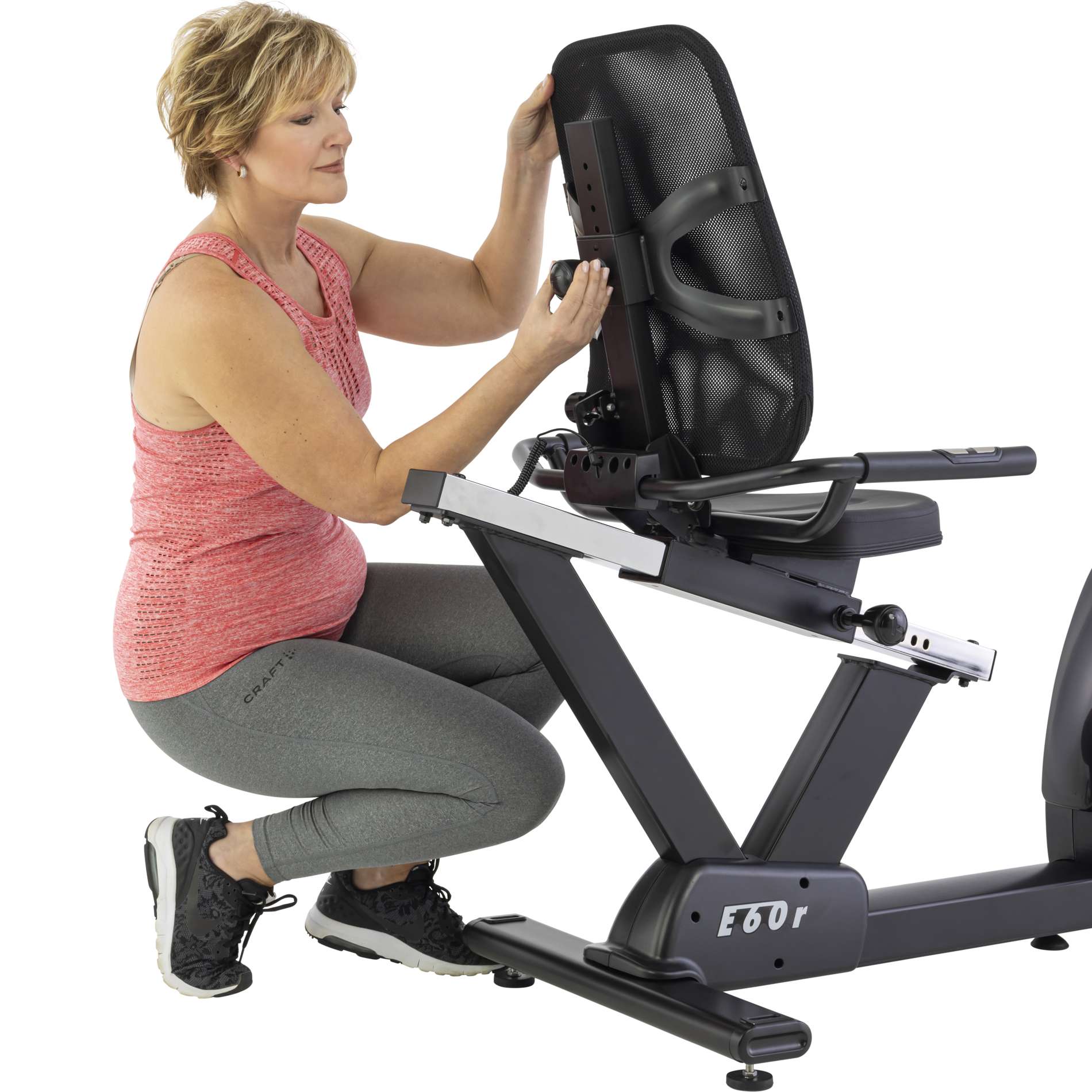 Velotrenažöör TUNTURI Signature E60R Recumbent Bike + Tunturi app