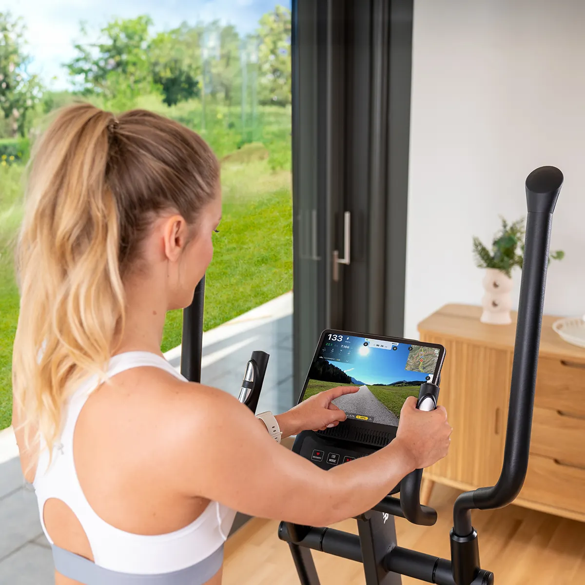 Elliptiline trenažöör HAMMER Ellypsis E3500